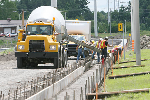 Best Custom Concrete Contractor  in Erin, TN